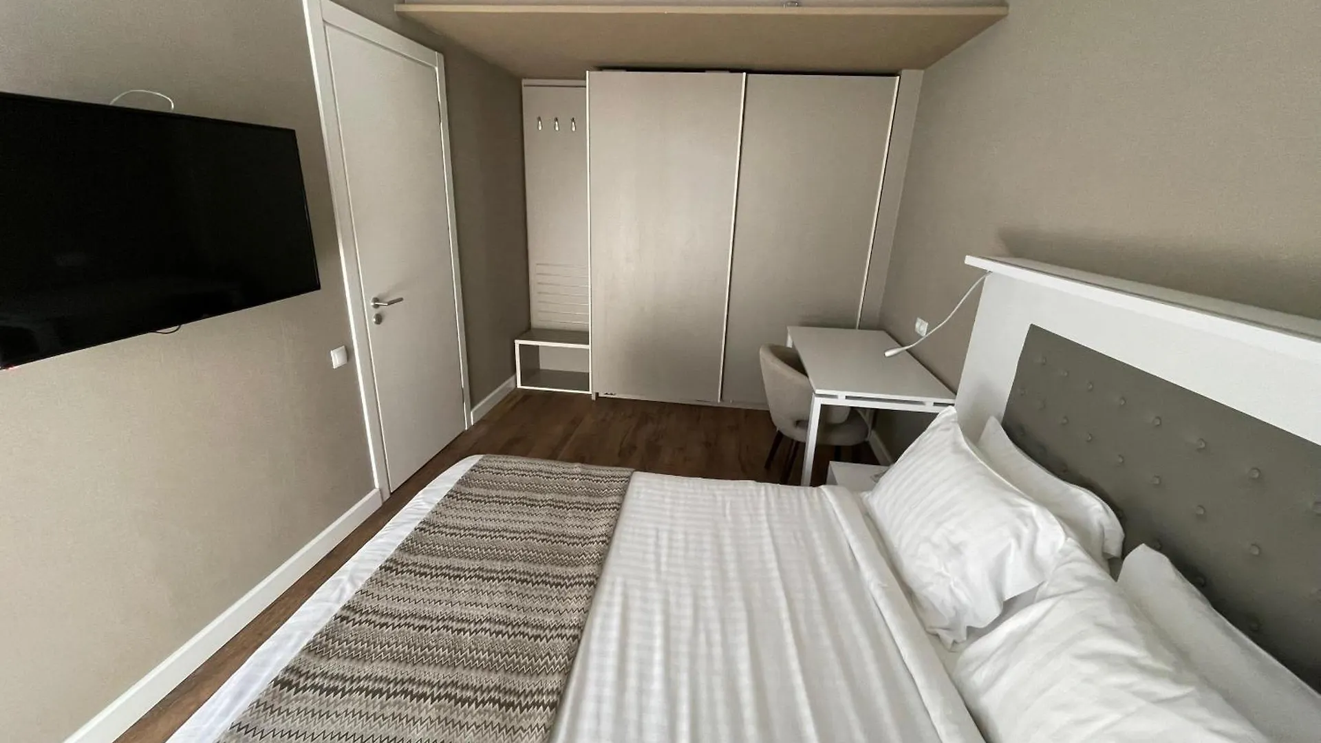 Poseidon Apartments Batumi 0*,